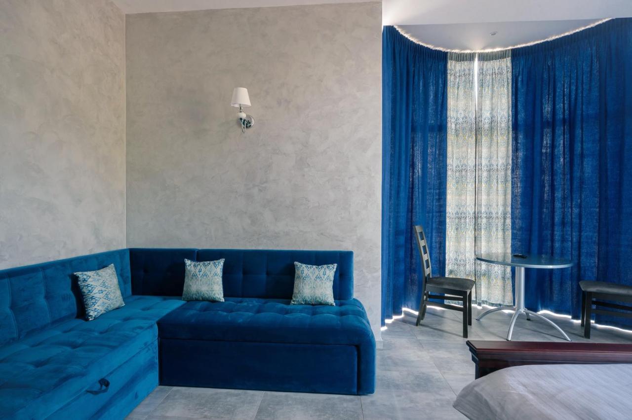 Gaudi Stylish Hotel Odesa Exterior photo