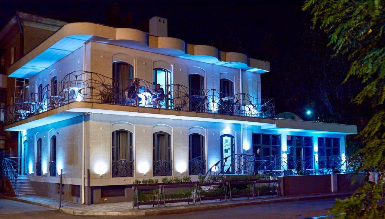 Gaudi Stylish Hotel Odesa Exterior photo