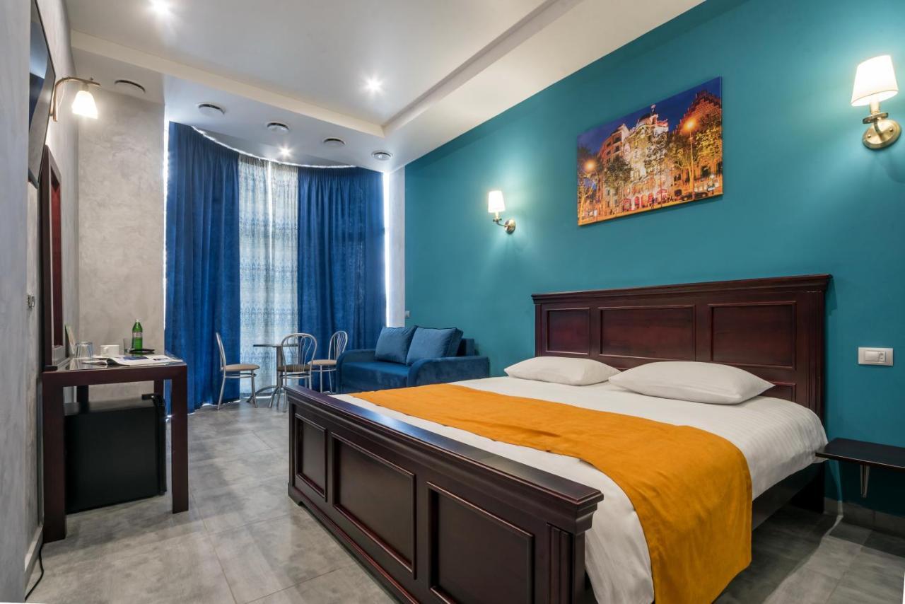 Gaudi Stylish Hotel Odesa Exterior photo