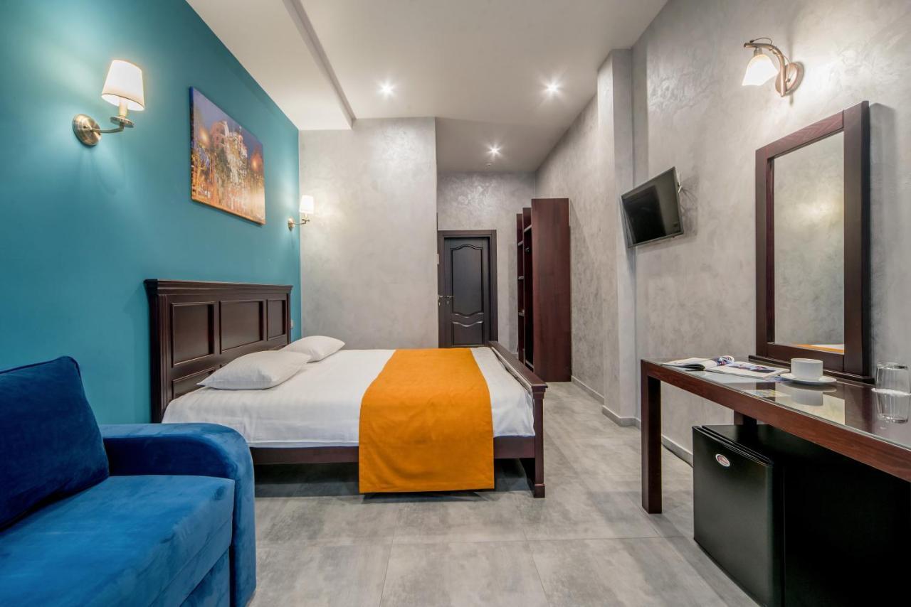 Gaudi Stylish Hotel Odesa Exterior photo