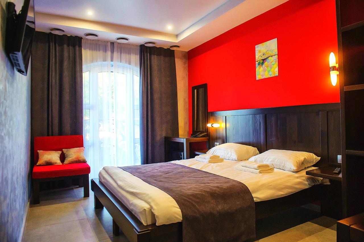 Gaudi Stylish Hotel Odesa Exterior photo
